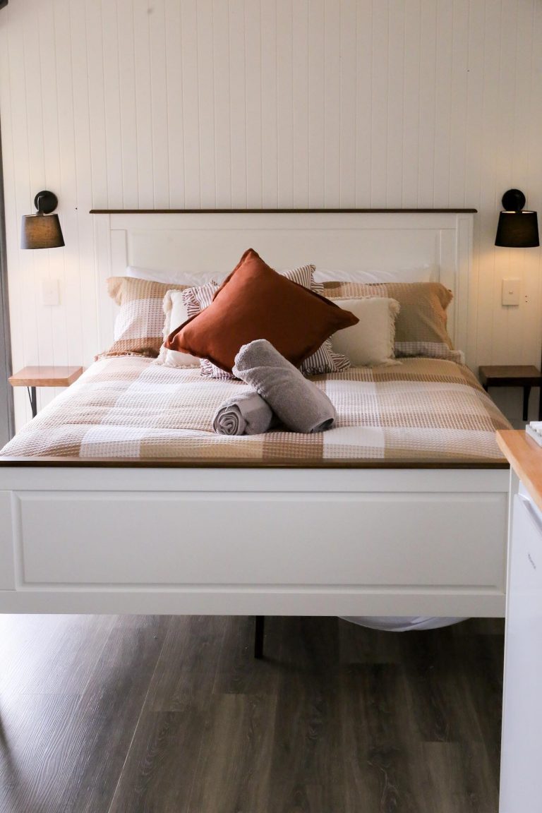 received 194492763621118 768x1152