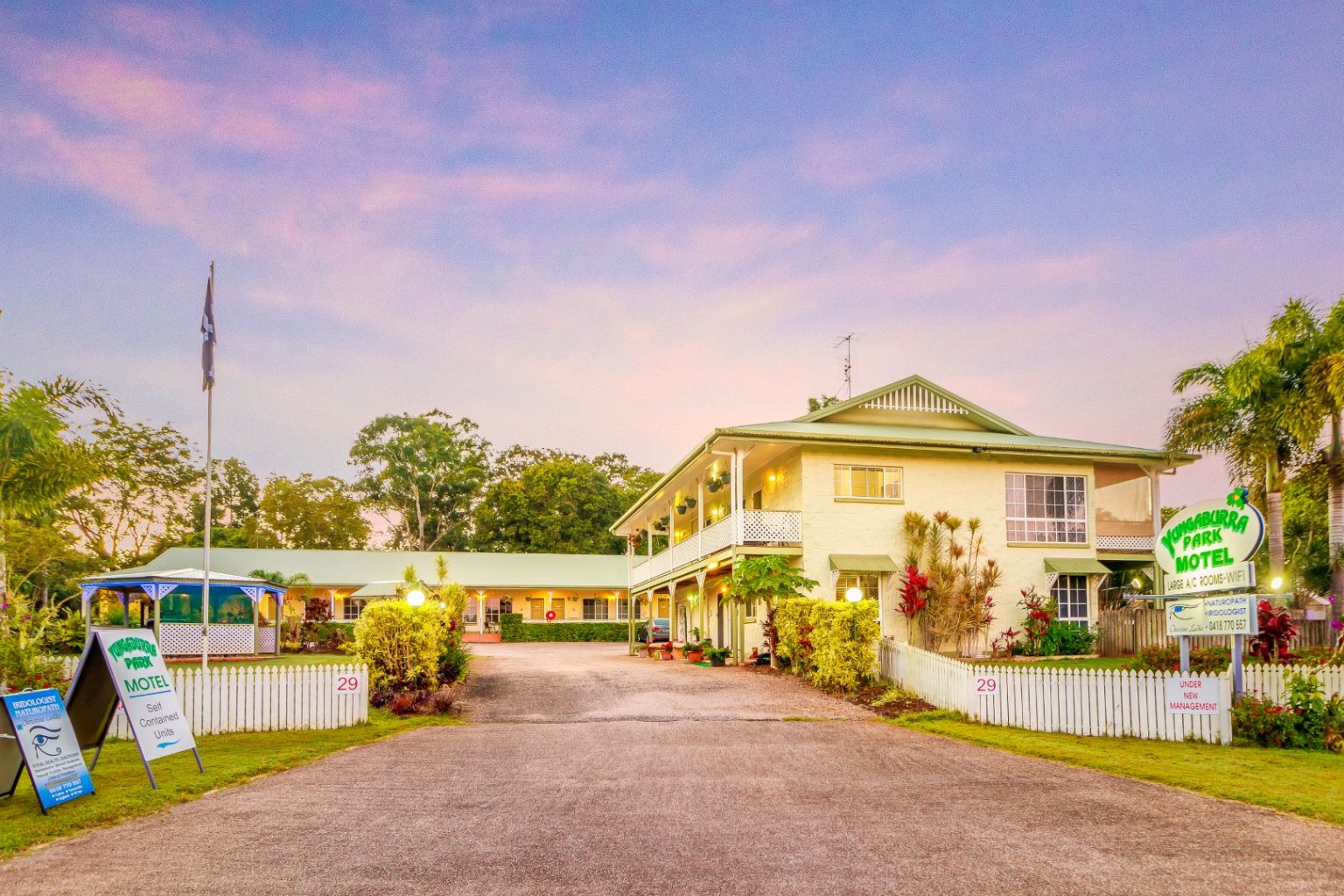 Yungaburra Park Motel Yungaburra Village